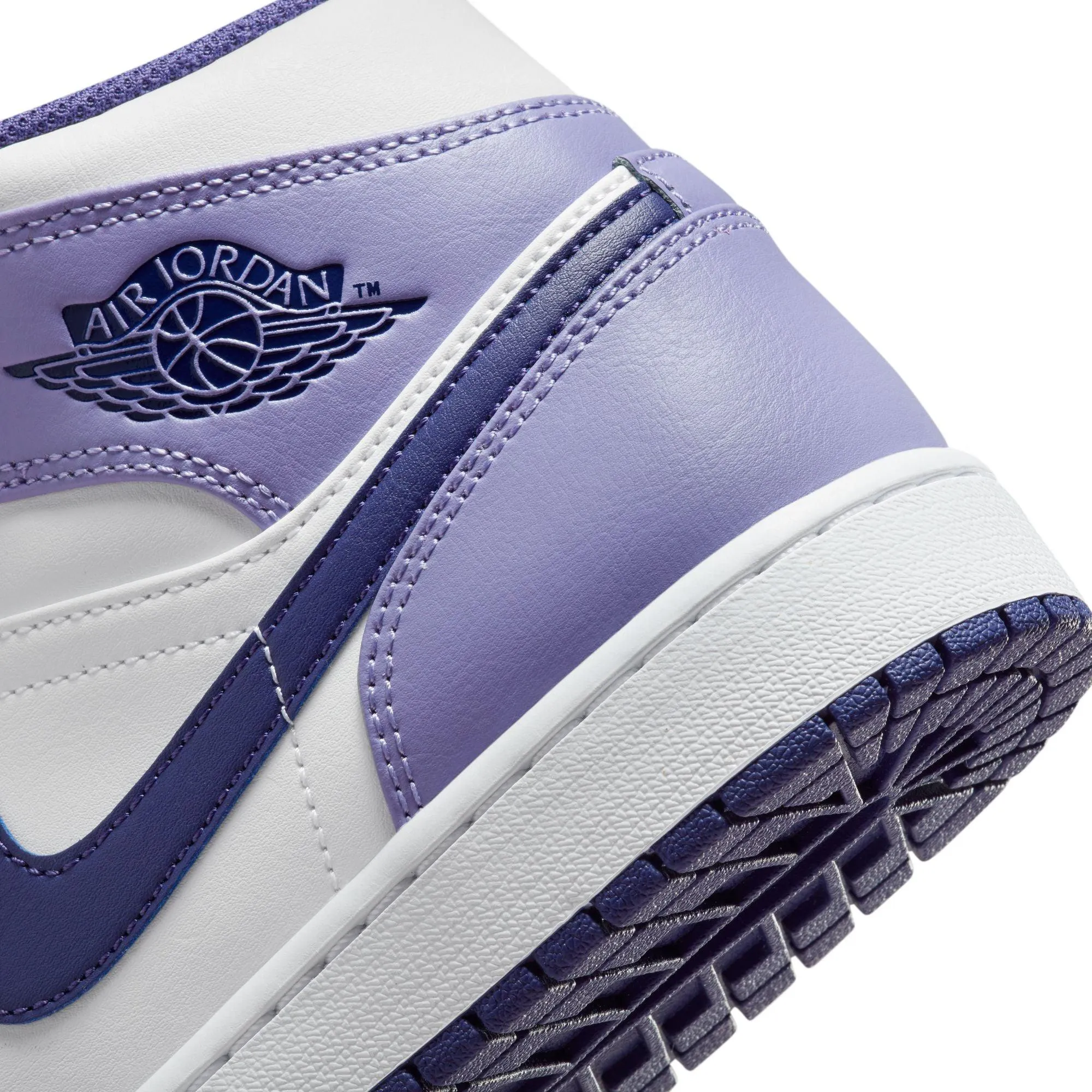 Air Jordan 1 Mid 'Sky J Purple'