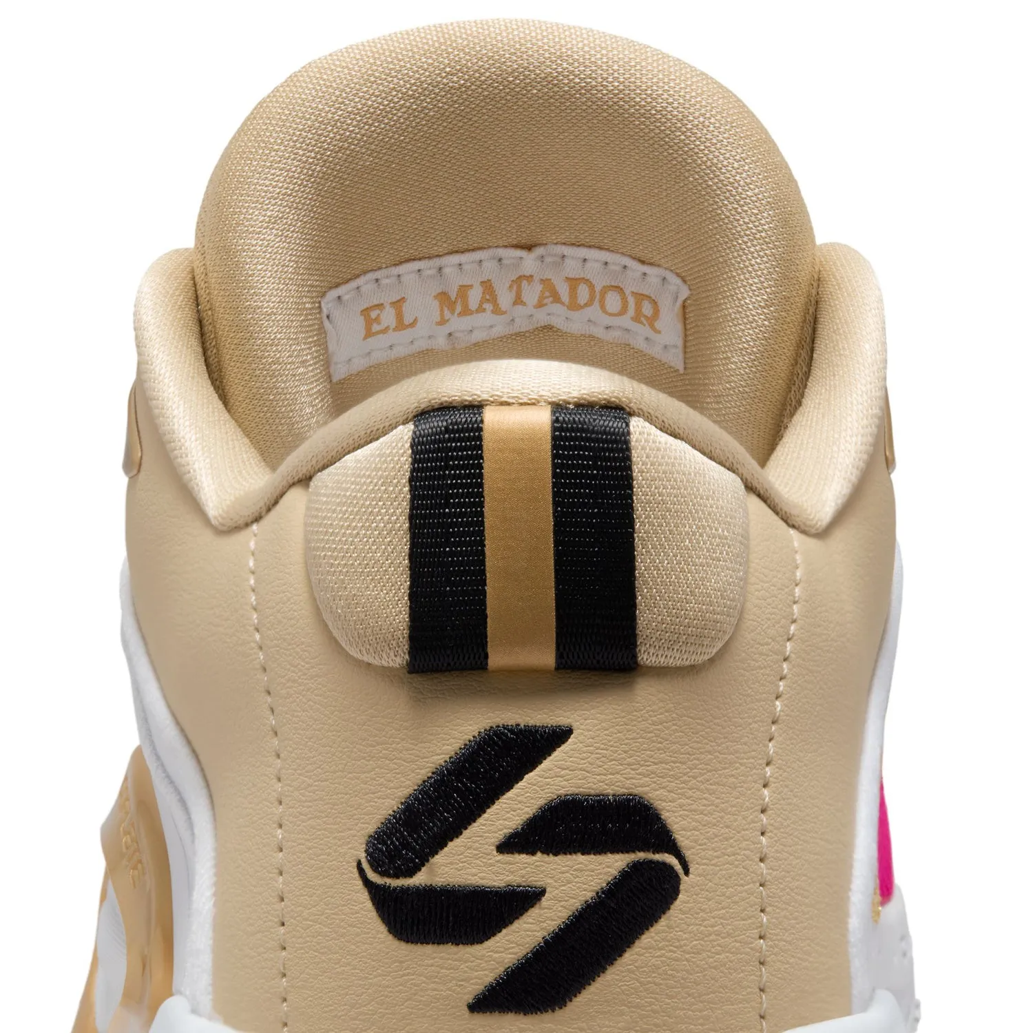 Luke 3 SE - Mens Shoes_Jordan