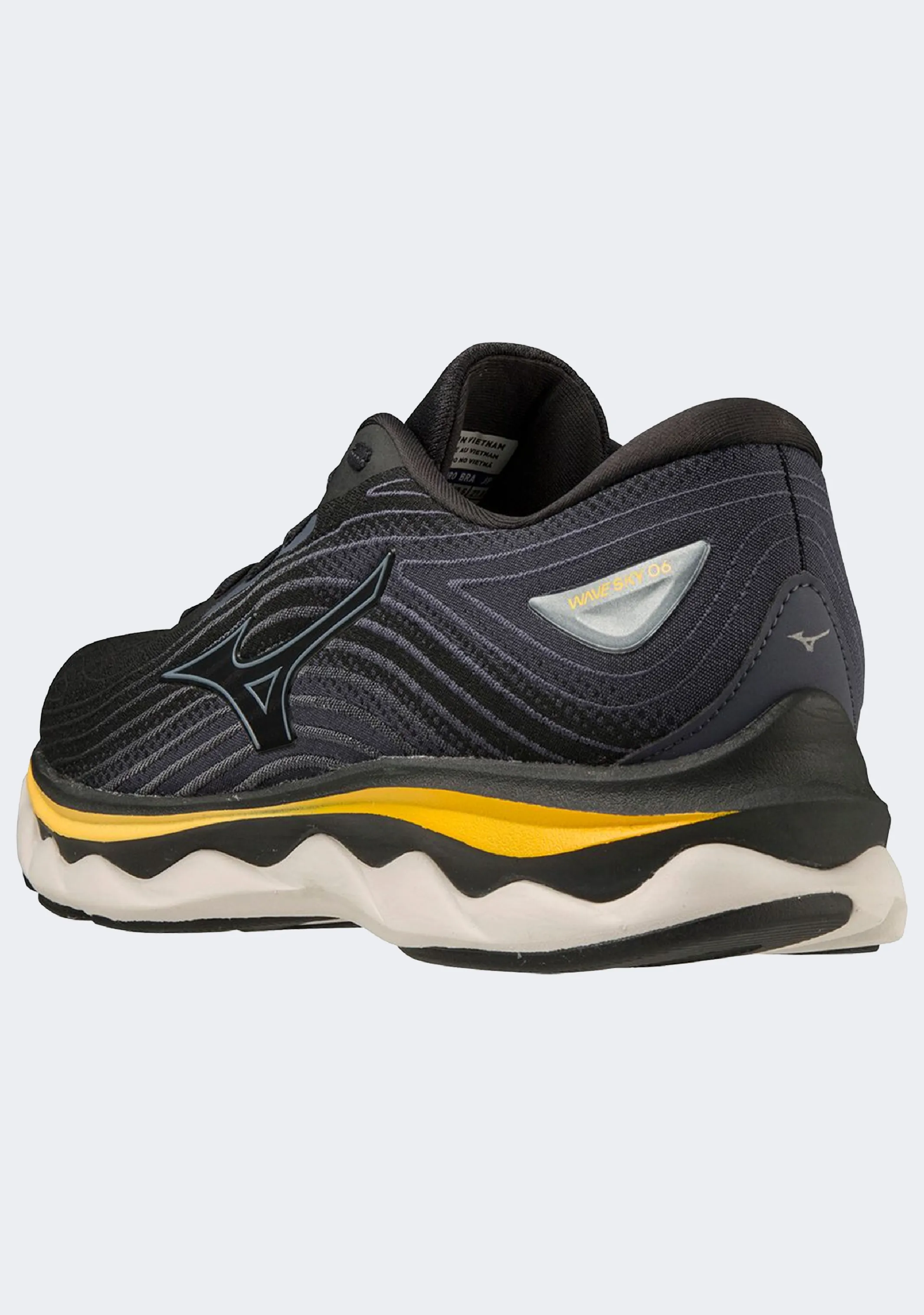 Mizuno Mens Wave Sky 6