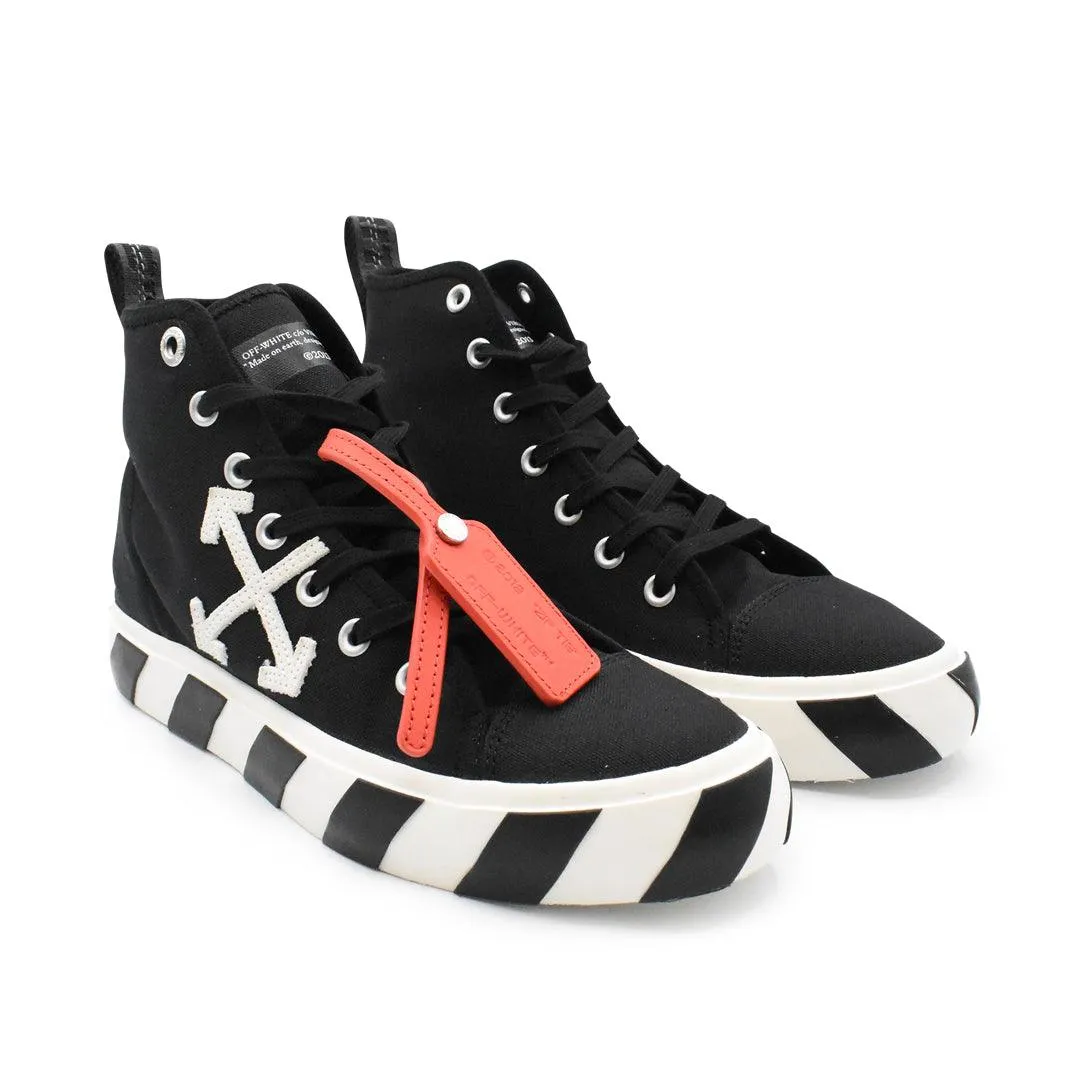 Off-White Sneakers - Men's 42