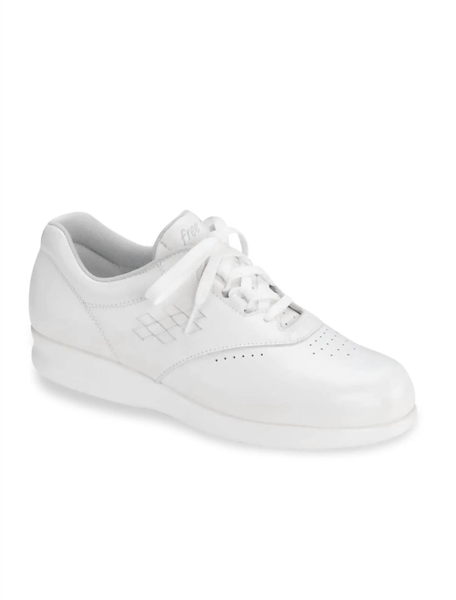 Women's Free Time Walking Shoe - Medium In White